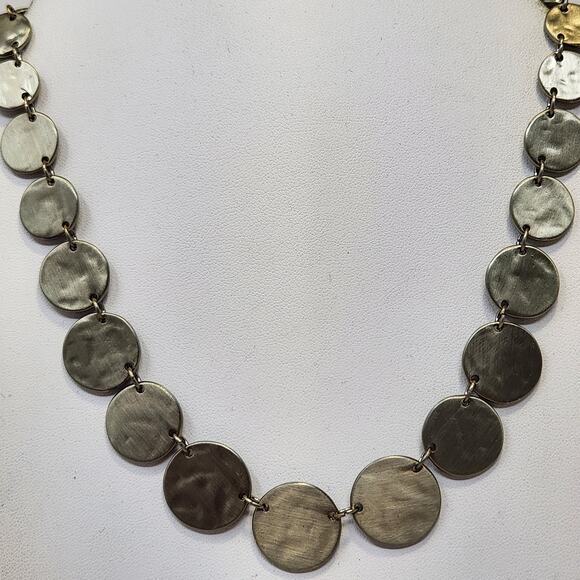 Loft Hammered Concentric Circle Silver Tone Necklace Signed Everyday Jewelry - Picture 2 of 5